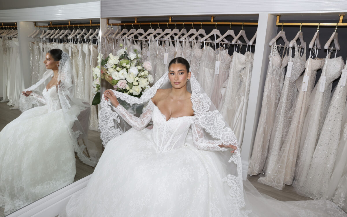 Ultimate Wedding Dress Shopping Tips + Guide